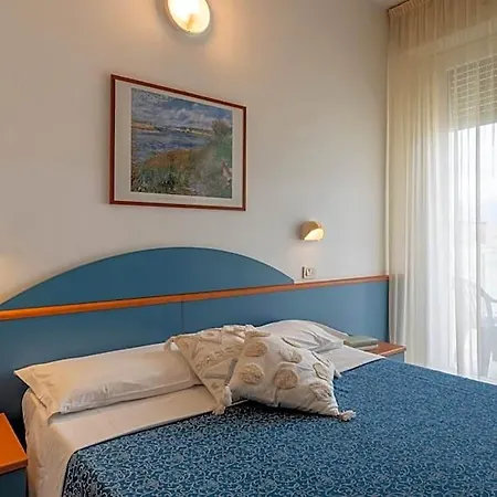Hotel Golf 3*